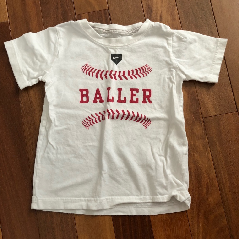Nike T-shirt